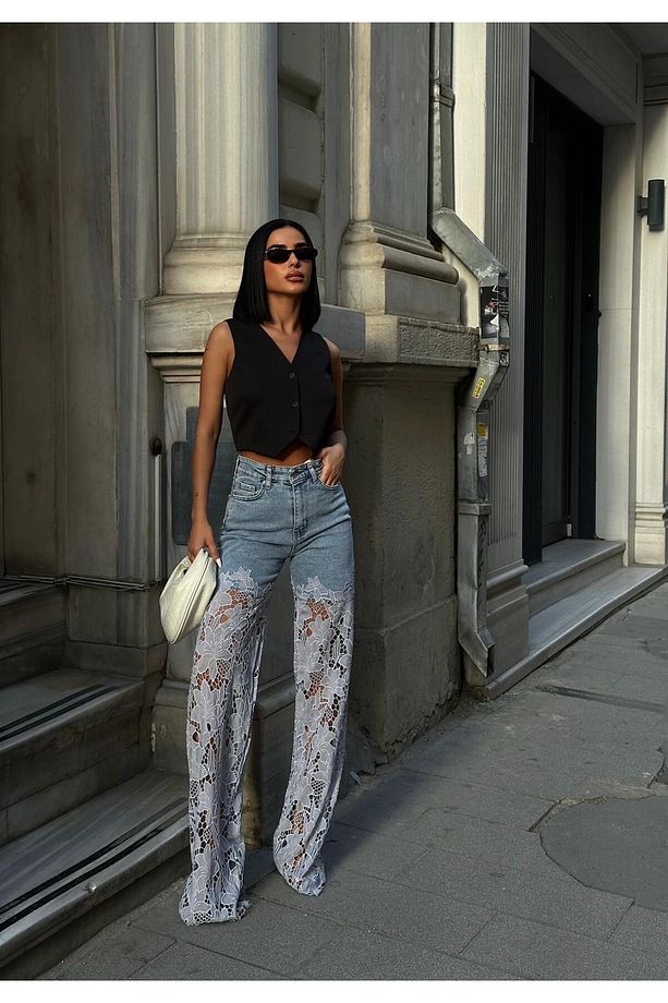 Flora™ | Blommande Jeans