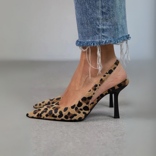 LEONORE™  | Stiliga spetsiga pumps med leopardmönster